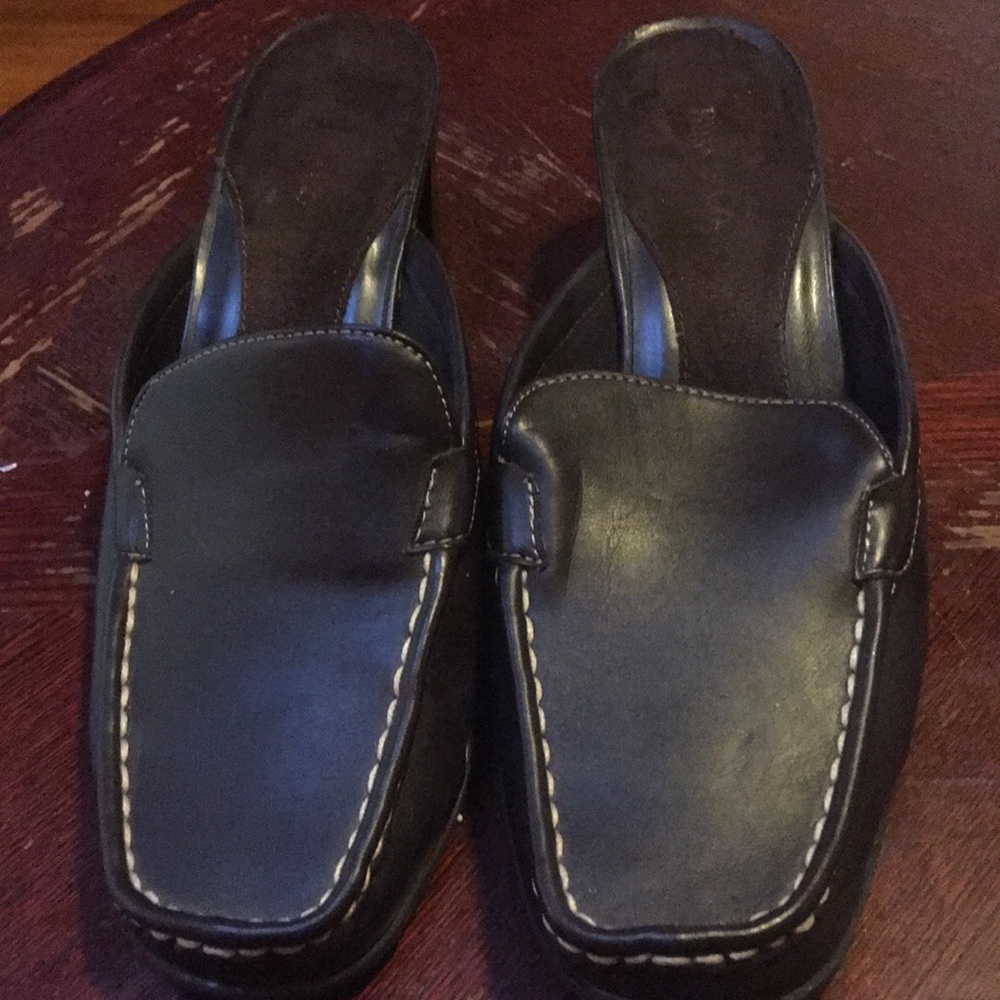 Brown Bass Mules
